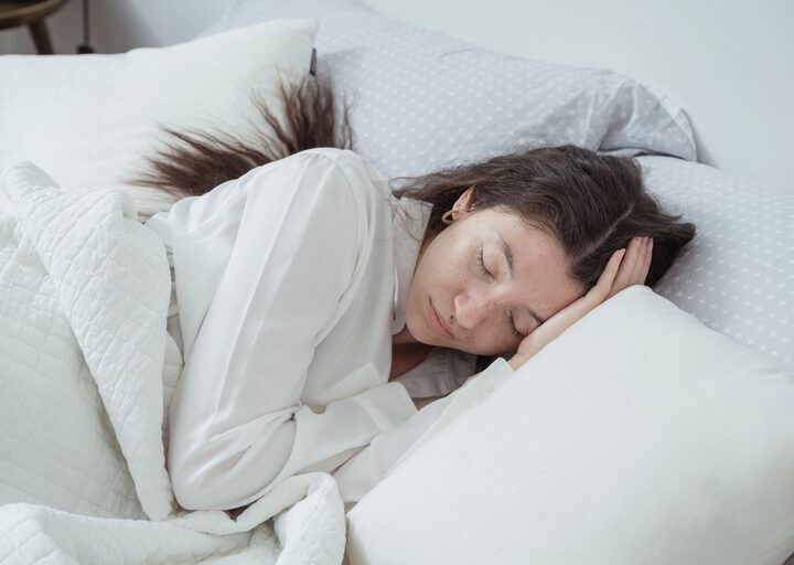How to Choose the Right Pillow for Better Sleep